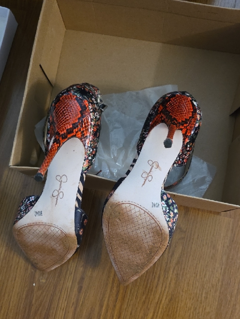 Jessica Simpson Multicolor Floral Patchwork Pointed-Toe Ankle-Strap Heels - Picture 5 of 7